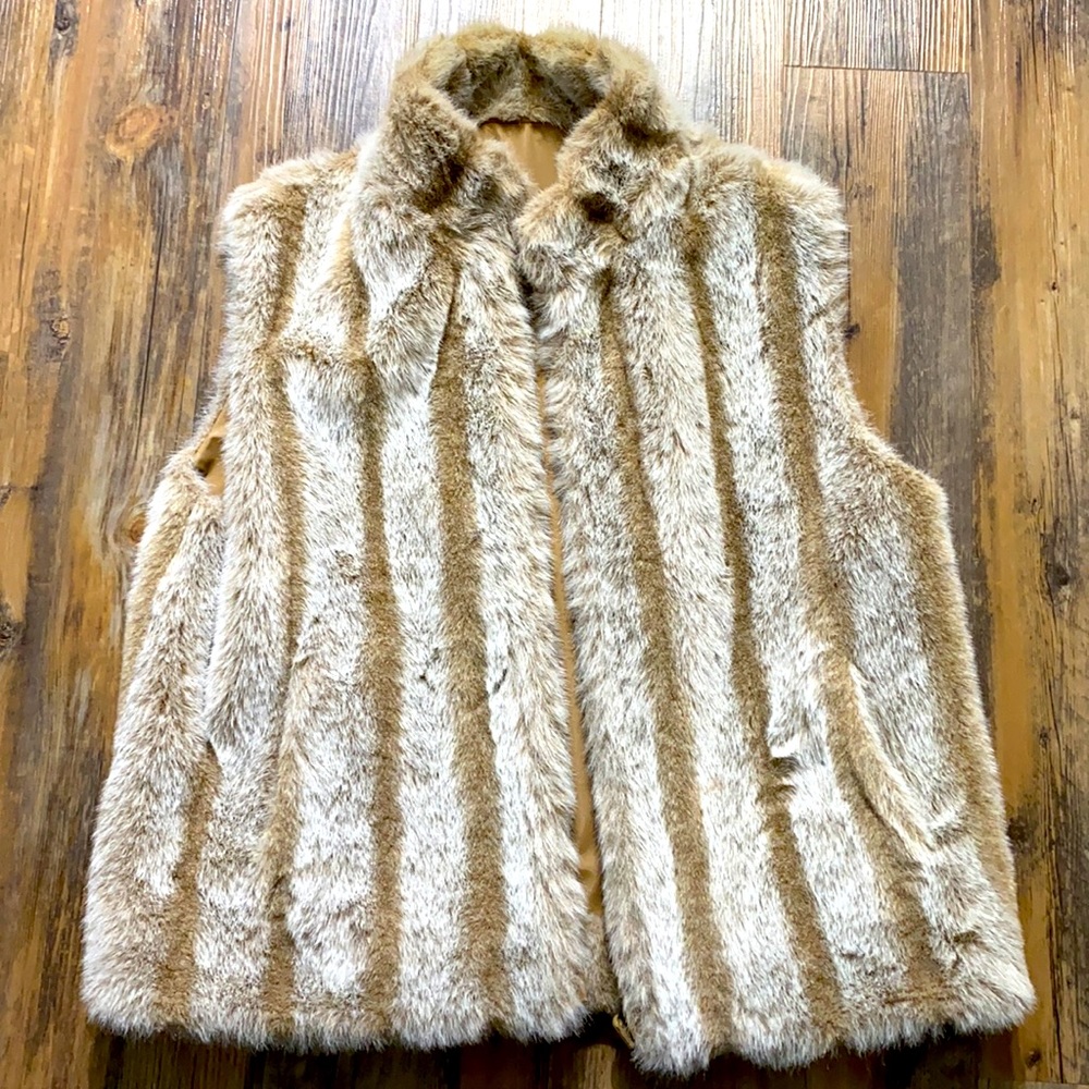 Women’s Vintage Furry & Soft Vest, M/L